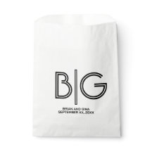 Iniciais Maiúsculas Pretas e Brancas