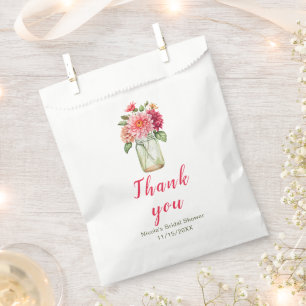 Sacolinha Jarra de Noiva com Dahlias Rosas para Chá de Noiva