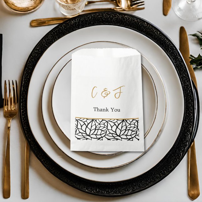 Sacolinha Limite de Padrão de Folhagem abstrato (Abstract Foliage Pattern Border Favor Bag)