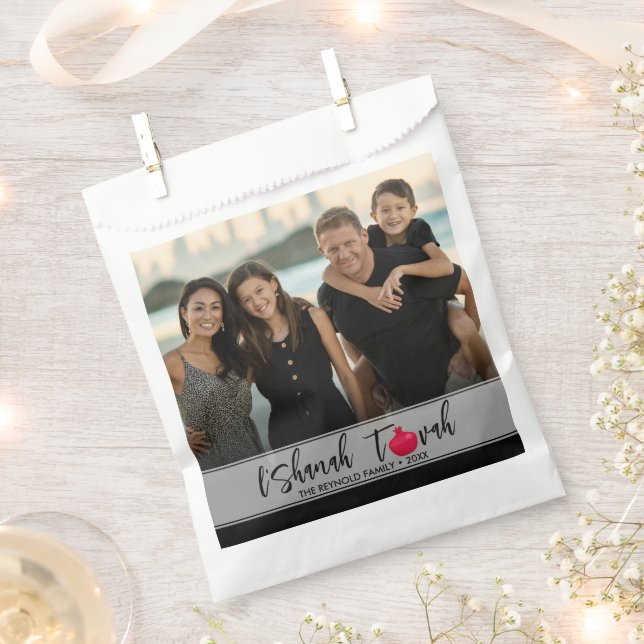 Sacolinha L'Shanah Tovah Pomegranate Elegant Script Photo (Cortado)