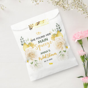 Sacolinha Main Squeeze Elegante Chá de Bebê Floral de Limão