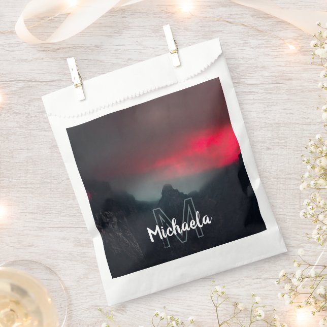 Sacolinha Monograma de nuvens, neblina e montanhas (Cortado)