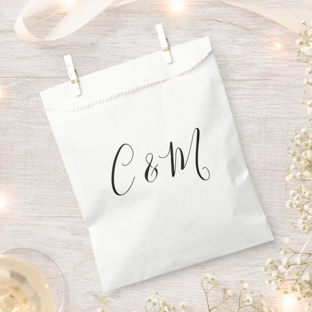 Sacolinha Monograma Elegante Preto e Branco (Cortado)