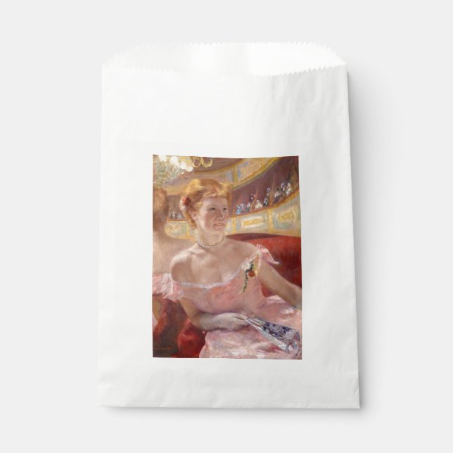 Sacolinha Mulher Americana com Colar Pérola e Vestido Rosa (Frente)