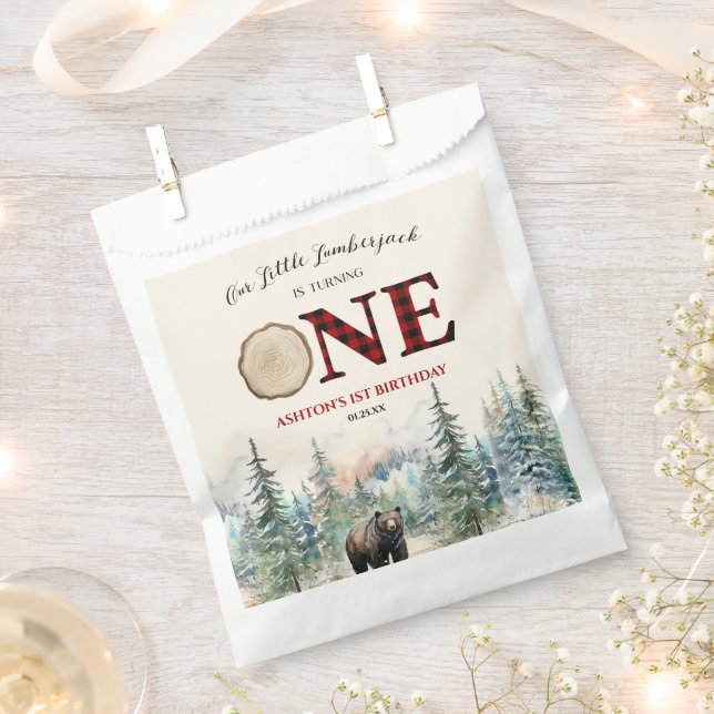 Sacolinha Nosso Pequeno Lumberjack Bear Red primeiro anivers (Cortado)