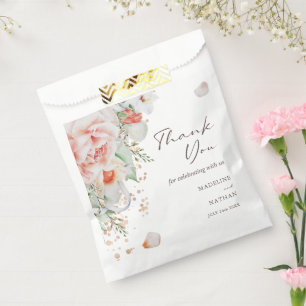 Sacolinha Peach e White Floral Obrigado pelo Favor de Casame