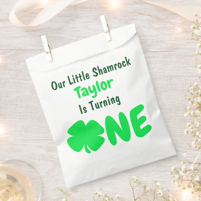 Sacolinha Pequeno primeiro aniversario de Shamrock (Cortado)