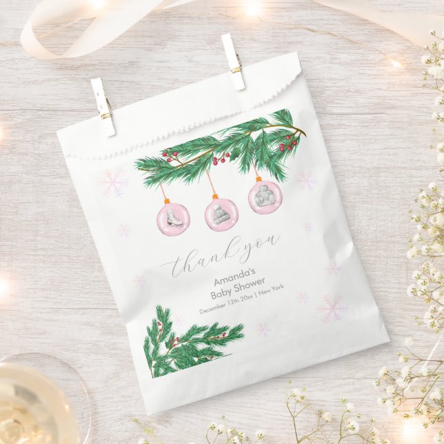 Sacolinha Pink Winter Clothes Ornaments Baby Shower Welcome  (Cortado)