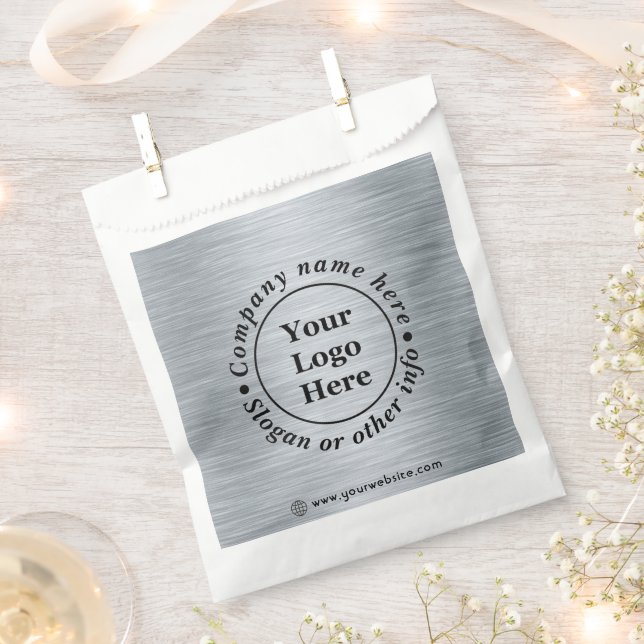 Sacolinha Prata metálica elegante (Cortado)