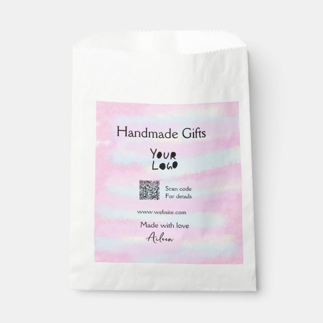 Sacolinha Presentes artesanais femininos feitos com amor QR (Frente)