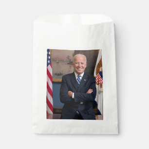 Sacolinha Presidente americano Joe Biden como Senador
