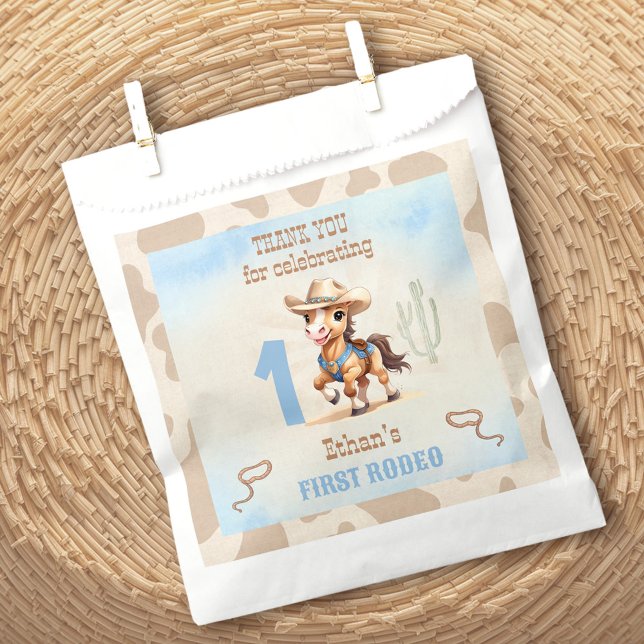 Sacolinha Primeiro Rodeo - Garoto de Vaqueiro Ocidental (First Rodeo Western Cowboy Birthday Boy Favor Bag)