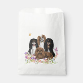 Sacolinha Quatro Cavaleiros Rei Charles Spaniels em Flores