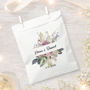 Sacolinha Rosa rosa-d-água lavanda vestido preto