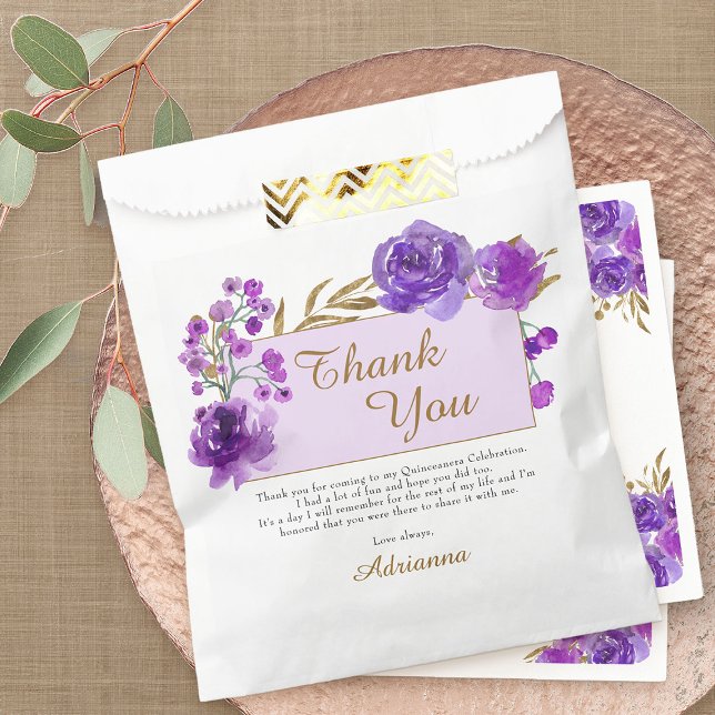 Sacolinha Rosa Roxo e Folha Dourada Obrigado Festa (Purple floral favor bags from my Rose and Gold Leaf quinceanera collection)