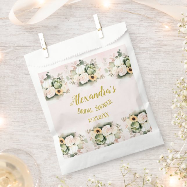 Sacolinha Rosas Brancas Caem Abóboras (Cortado)