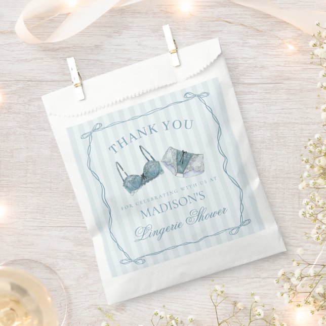 Sacolinha Roupas Íntimas Azuis Sobremesa para a Festa de Des (Cortado)