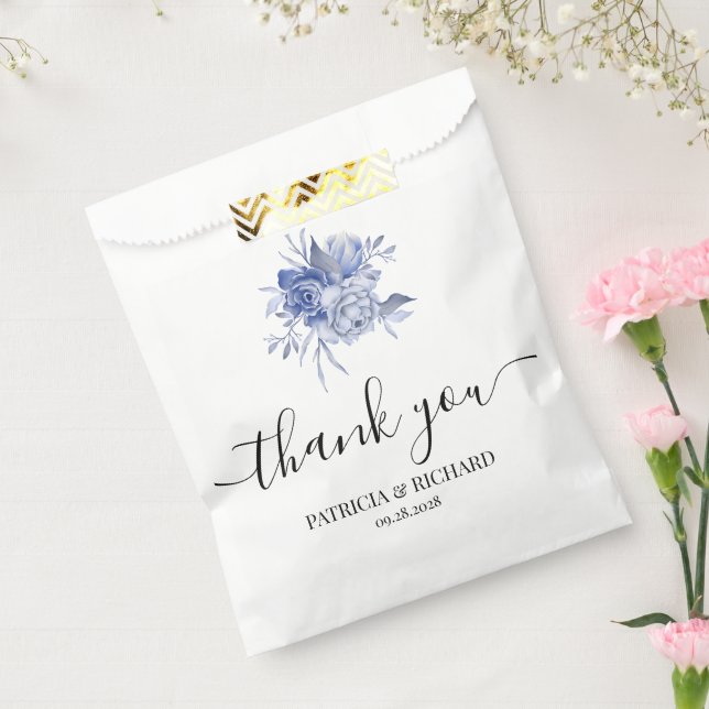 Sacolinha rustic dusty blue roses and other flowers (Selado)