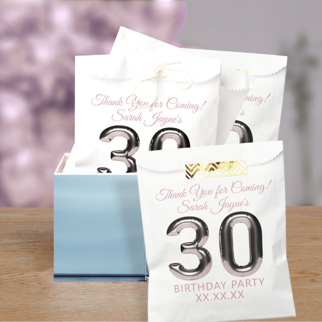 Sacolinha Saco de Favor de Agradecimento de Aniversário de 3 (Being 30 is the best. Here's your favor bags for your party guests)