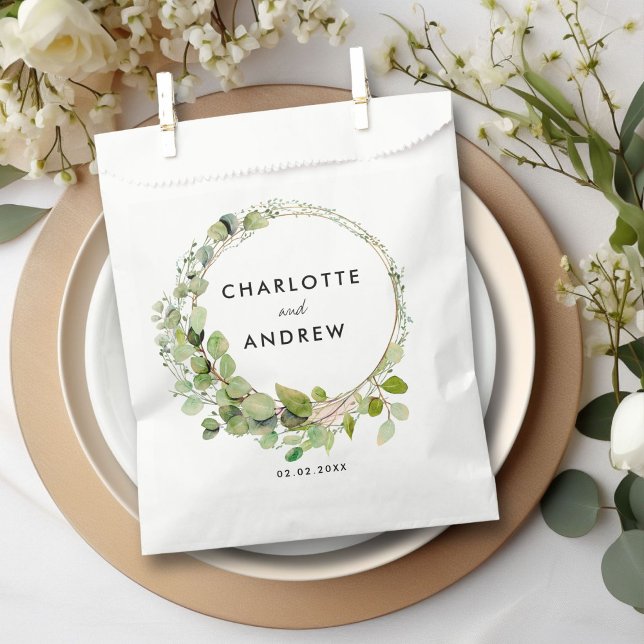 Sacolinha Simples, elegante eucalipto  (Simple, elegant eucalyptus wedding favor bag with your name and date.)