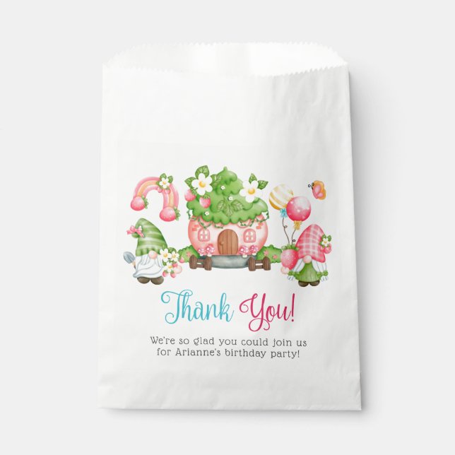 Sacolinha Strawberry Gnome Birthday Obrigado Favor Bag (Frente)