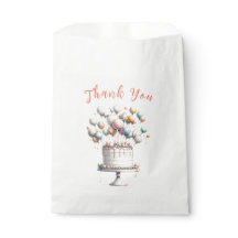 Surrealista, Balões e Bolo de Aniversário Obrigado