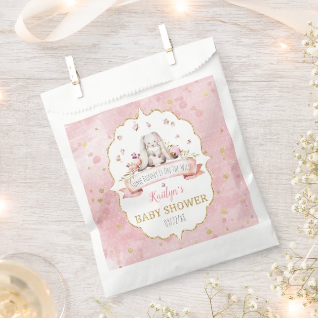 Sacolinha Um Coelhinho Está A Caminho! Chá de fraldas páscoa (Cortado)