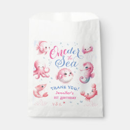 Sacolinha Uma das garotas do primeiro aniversario do mar, um