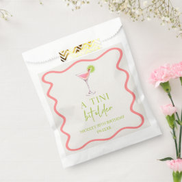 Sacolinha Uma Festa de aniversário Tini Um Pouco Mais Velha,