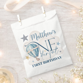 Sacolinha Urso num Livro Branco sobre Balões Favorece Bolsas