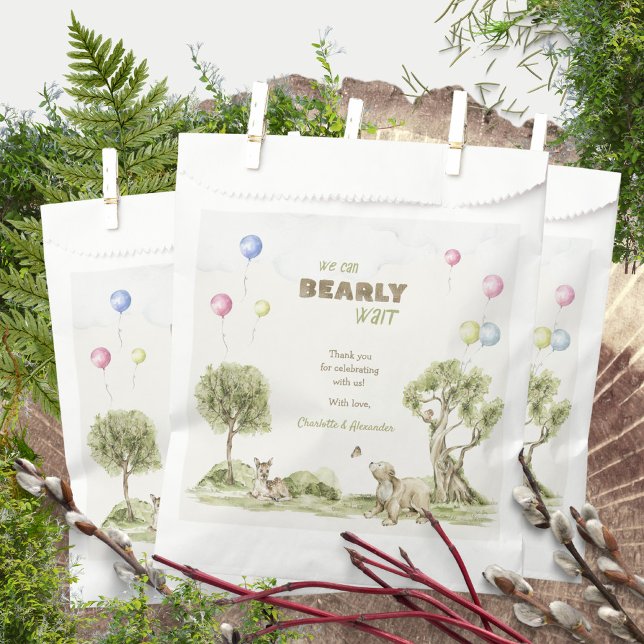 Sacolinha Watercolor Woodland Bearly Wait Whimsical (Watercolor Woodland Bearly Wait Whimsical Favor Bags ©Susanne Sachers - Sunny Mind 🌞)
