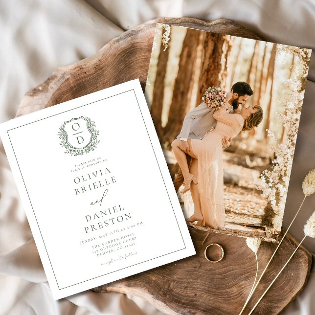 Sage Green Elegant Leafy Crest Monograma Casamento (Criador carregado)