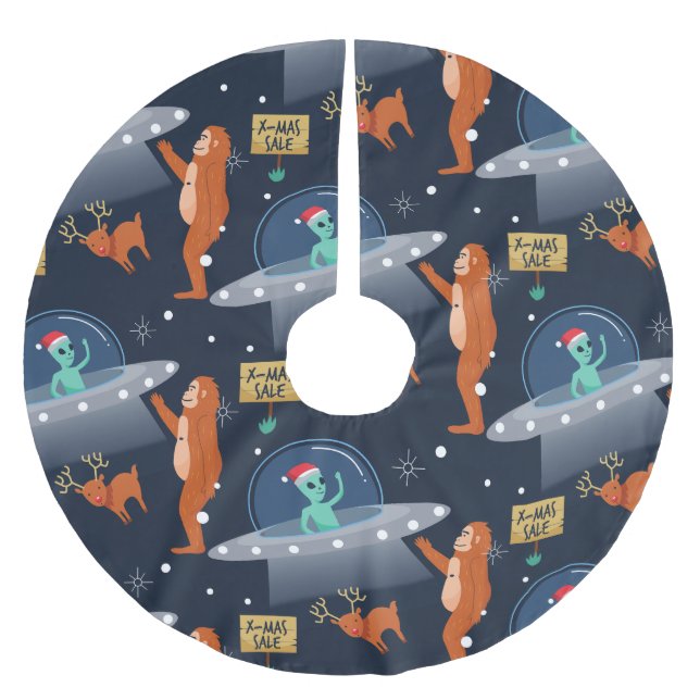 Saia Para Árvore De Natal De Poliéster alienígena de natal yeti sasquatfoot (Frente)