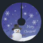 Saia Para Árvore De Natal De Poliéster Blue Snowman Winter Scense Christmas Tree Skirt<br><div class="desc">Adicione um toque balbucioso debaixo da sua árvore de Natal nesta temporada de Natal com uma saia de Natal da Cena de Neve Azul. Design de saia de árvore apresenta um boneco de neve feliz em uma cena de ventania de neve contra um fundo azul real adornado com flocos de...</div>
