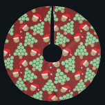 Saia Para Árvore De Natal De Poliéster Chapéus de Santa Basquete de Natal<br><div class="desc">Árvores de Natal feitas com bolas de basquete e bolas de basquete vestindo chapéus de Papai Noel é um design único para fãs e treinadores de beisebol nos feriados de inverno.</div>