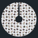 Saia Para Árvore De Natal De Poliéster Feliz Pawlidays Labrador Retriever Cães<br><div class="desc">Ótima ilustração de três Labrador Retrievers vestidos em trajes de Natal.</div>
