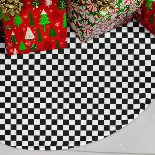 Saia Para Árvore De Natal De Poliéster Xadrez Preto e Branco (Black and White Check Brushed Polyester Tree Skirt)