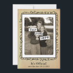 Salva o Modelo de Foto de Data do Casamento<br><div class="desc">Anuncie seu casamento com uma foto divertida! Este convite é personalizável para sua foto e saudação especial.</div>