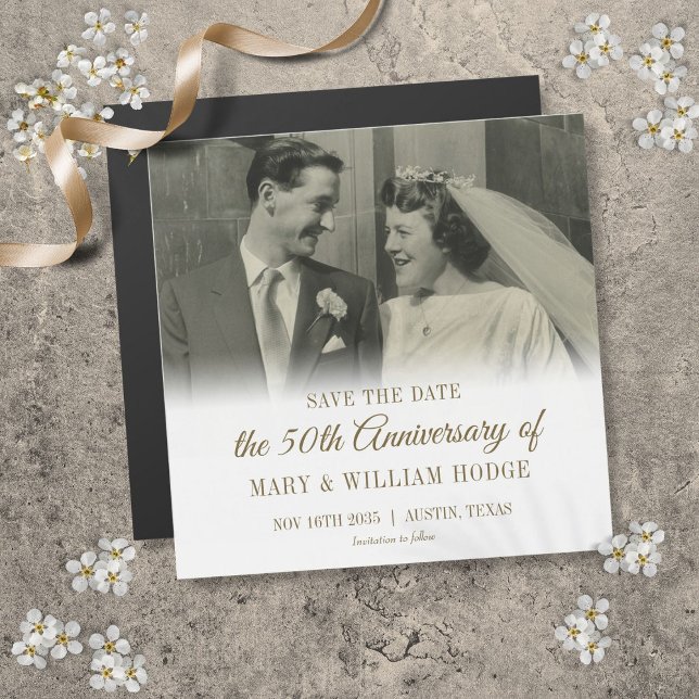 Salvar a data do aniversário de casamento de 50 an (50th Gold Anniversary Wedding Photo Save The Date)