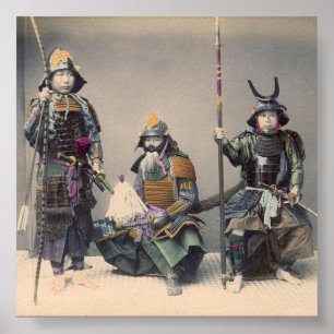 Samurai 3 na armadura com poster das armas