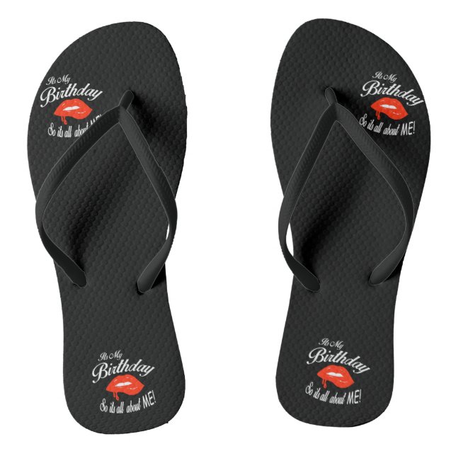 São os meus Chinelos de aniversário (Pé da cama)