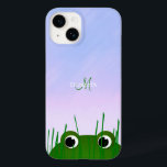 sapo numa lagoa que espreita através de monograma<br><div class="desc">Este sapo bonito, caso da Samsung, apresenta um olhar de sapo verde na borda inferior do caso, como se o sapo estivesse parcialmente submerso em uma lagoa, mas vigiando o que pode estar se aproximando da distância, espiando algumas lâminas de grama sob um céu azul que tem uma matiz pitada...</div>