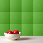 Sapo sólido verde<br><div class="desc">Design simples de tendência em sapo verde cor sólida.</div>