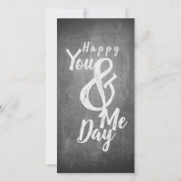 Saudações de aniversário em visual de quadro negro