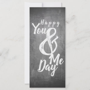 Saudações de aniversário em visual de quadro negro