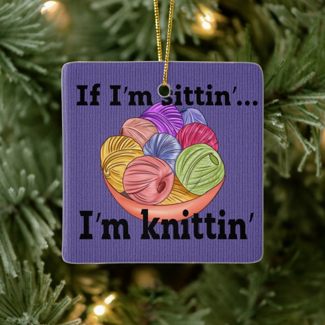 Se estou sentada, estou tricotando o ornamento cer (Árvore)