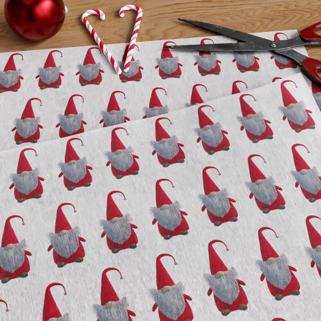 Seda Papel de Padrão Gnomo de Natal Bonito (A christmas gnome dress in read with a tall pointed hat upon his head. Perfect tissue paper for you)