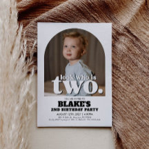 segundo aniversário Convite Olhe Quem É Dois Convi