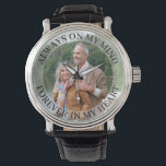 Sempre na Minha mente, Relógio de Fotografias<br><div class="desc">Monitoramento personalizado de fotos de memória (ou personalize o que quiser). O modelo está configurado para que você adicione sua própria foto e você também pode editar todo o texto se desejar. O texto fica em uma camada de borda semitransparente acima da sua foto. A amostra de texto diz "sempre...</div>