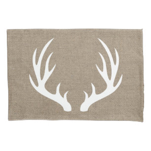 Serapilheira branca dos Antlers dos cervos do paí